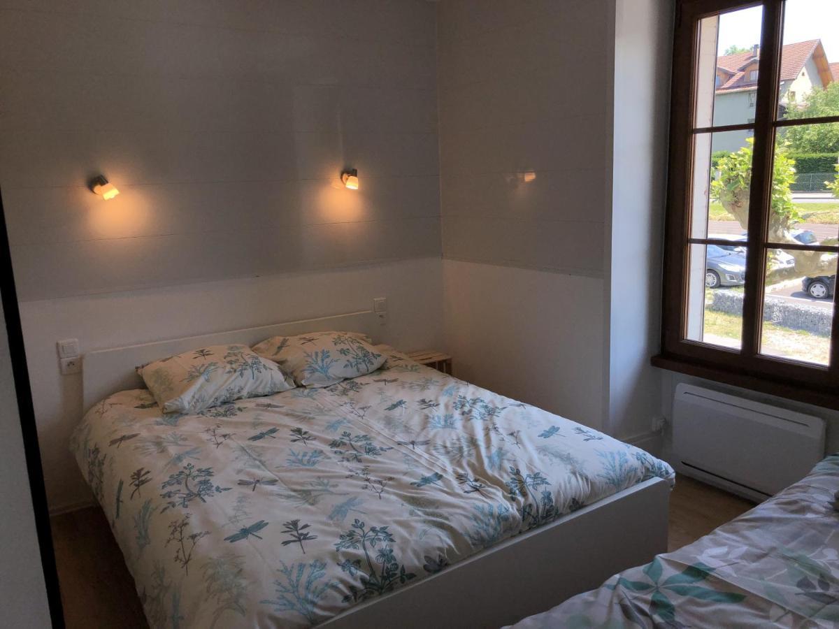 Chambres Individuelles Avec Partie Commune Ou Logement Entier Si Disponible Via Rhona Vulbens Exterior photo